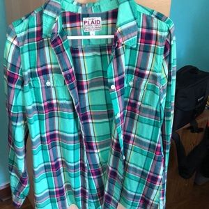 Women’s plaid shirt